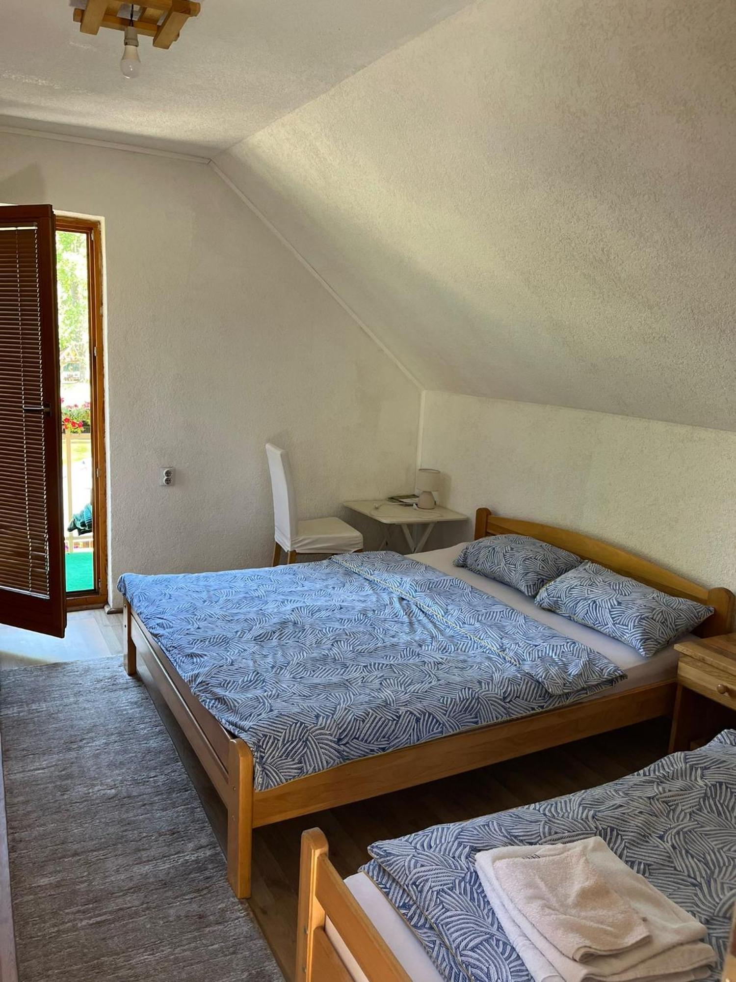 Bed And Breakfast Family Djukic Sipovo Exterior photo